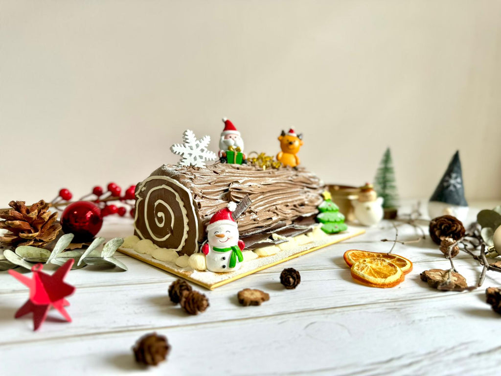 Dark Chocolate Christmas Log Cake 1
